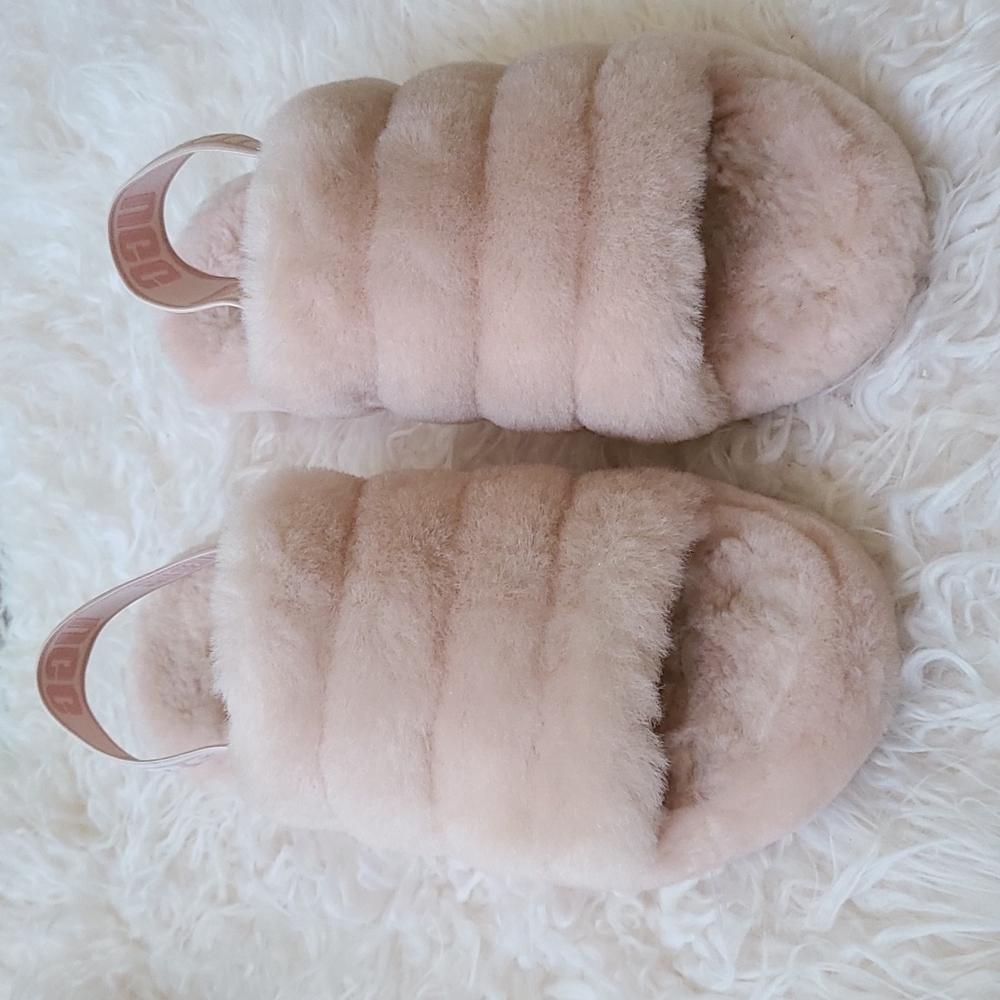 EUC UGG Fluff Yeah Slides